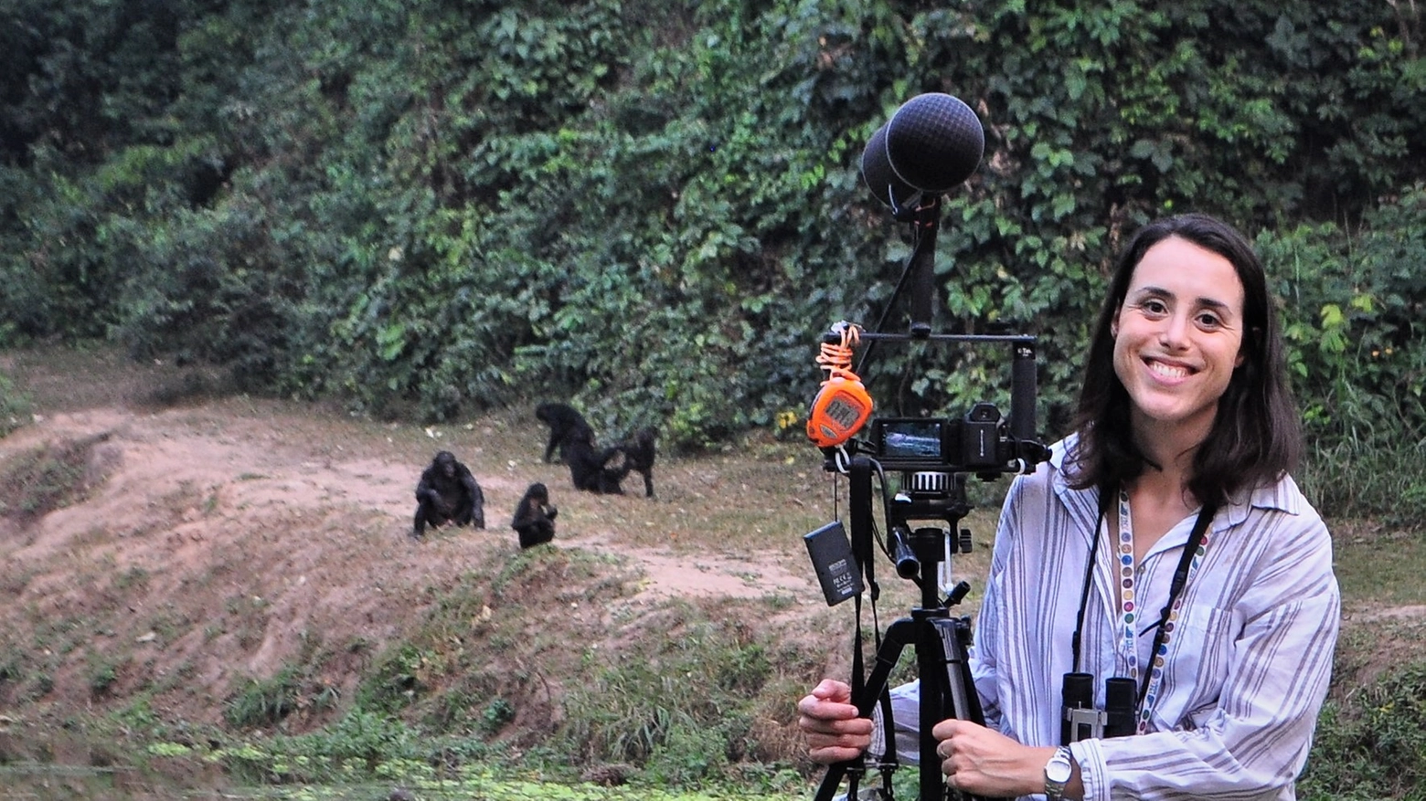 Elisa Demuru, la ricercatrice italiana che studia i bonobo