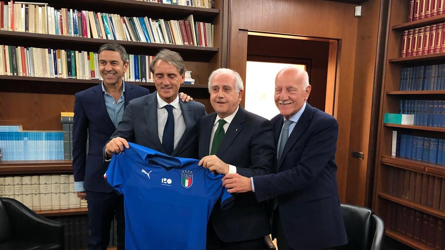 Roberto Mancini nuovo cr della nazionale italiana (Ansa)