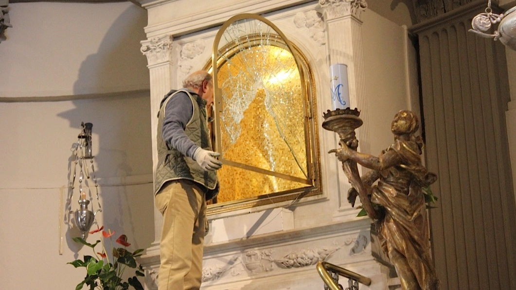 Furto sacrilego a gennaio nel santuario di San Romano