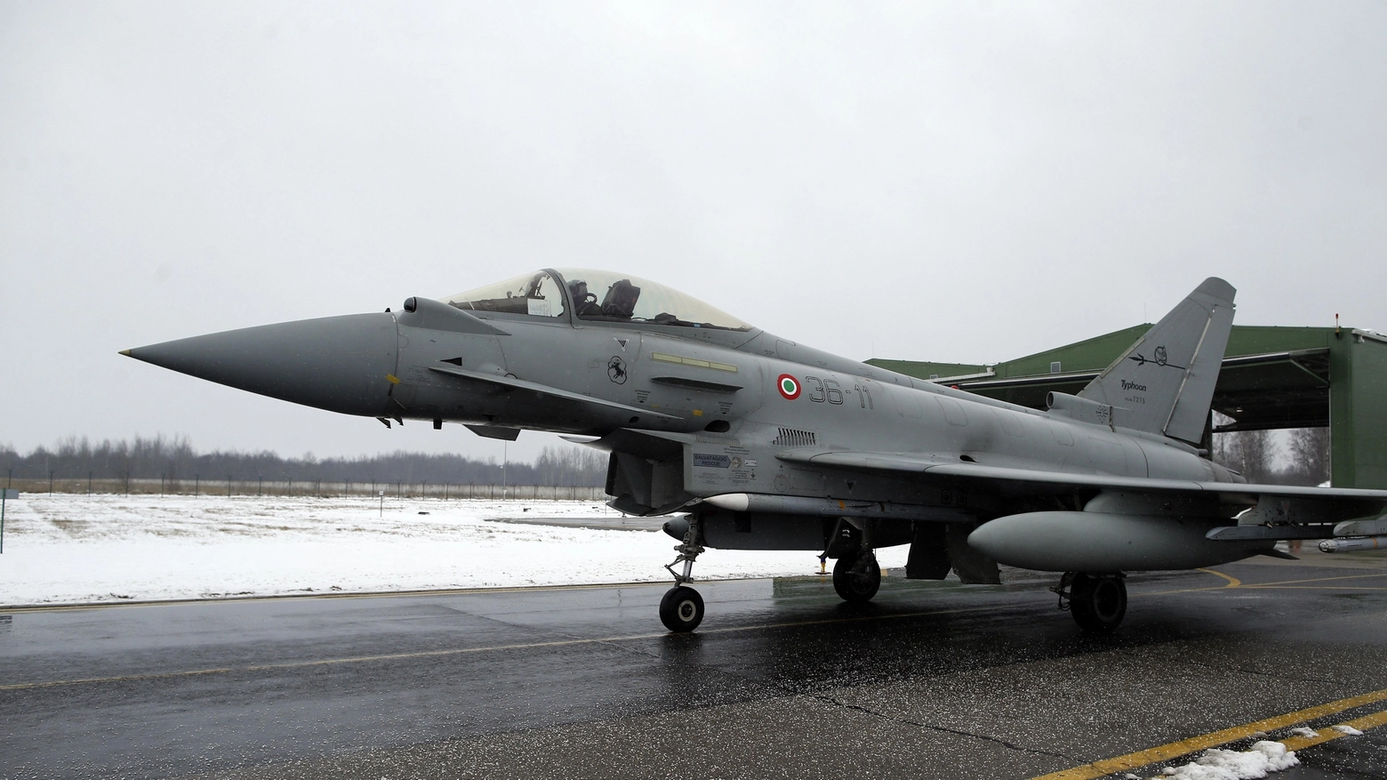 Un caccia italiano Eurofighter Typhoon (Ansa)