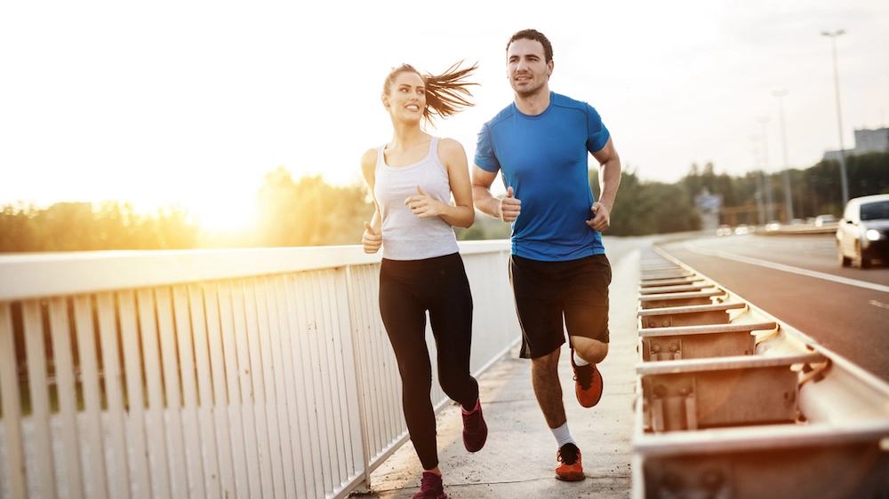 Corsa, camminata e esercizi sulla forza aiutano a ridurre i rischi di tumore al fegato