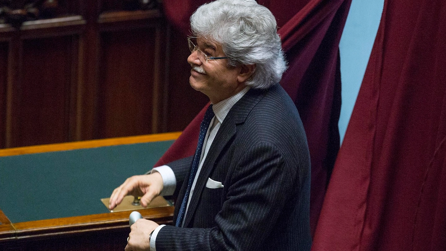 Il senatore di Forza Italia, Antonio Razzi (LaPresse)