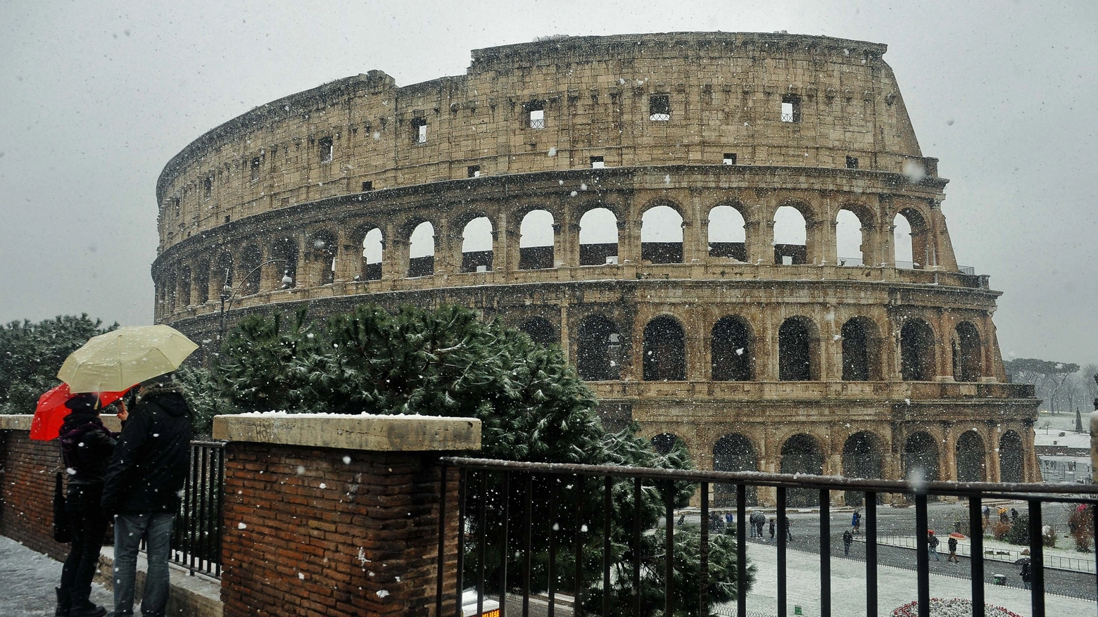 Neve a Roma in una foto d'archivio (ImagoE)