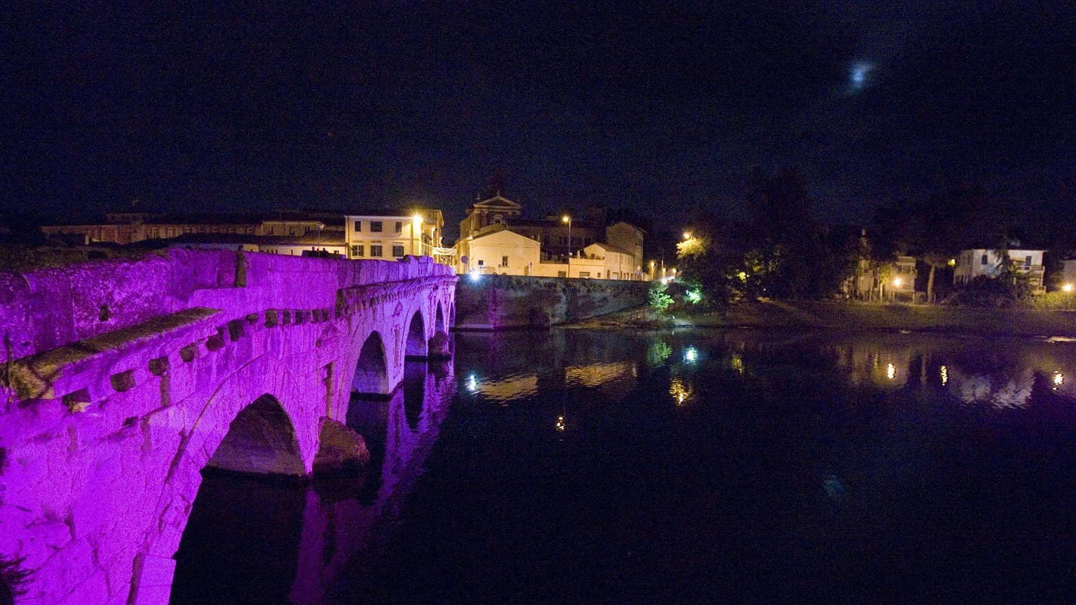 Ponte Tiberio nella Notte Rosa