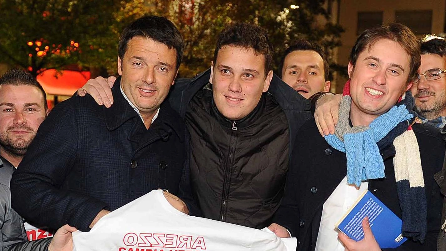 Matteo Renzi con Caneschi (a sinistra) e (a destra) Matteo Bracciali