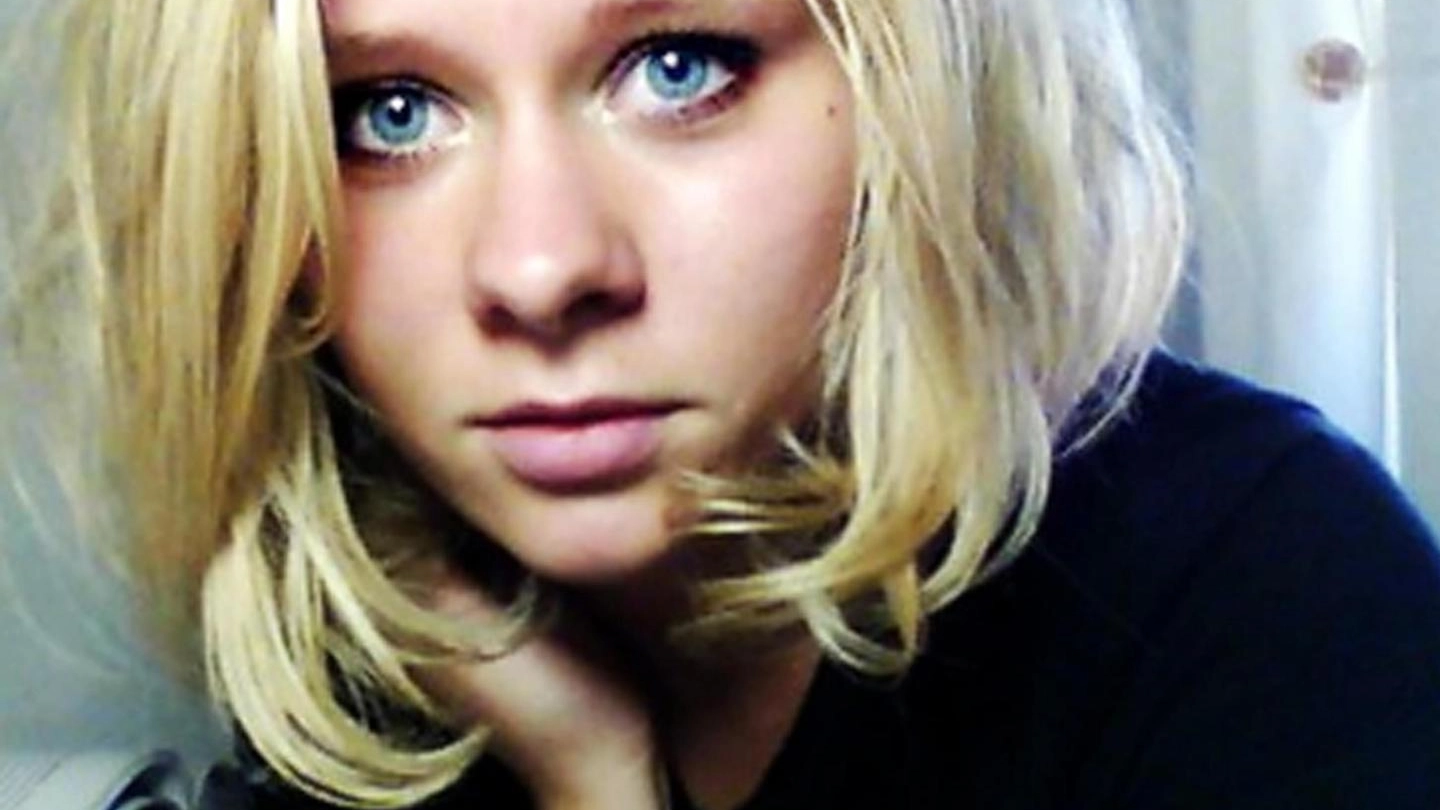 Anastasiya Kylemnyk,  25 anni, ucraina, babysitter, cameriera e aspirante modella (Ansa)