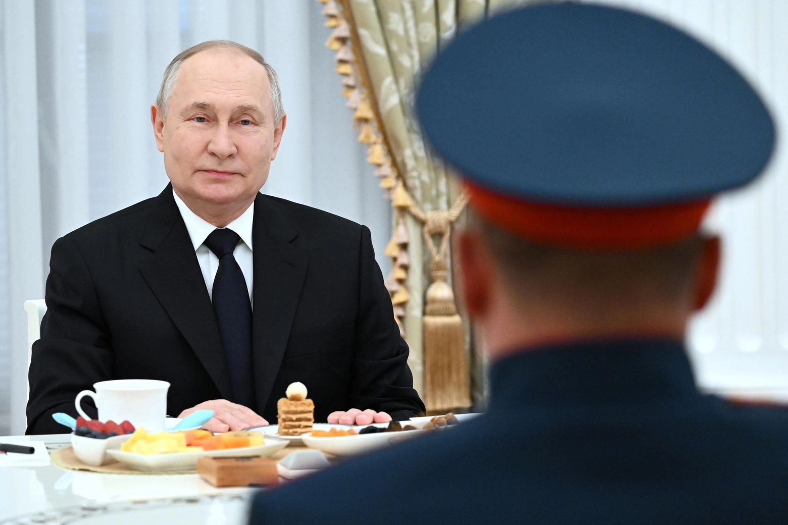 Putin e la guerra psicologica all'Occidente: per l'esperto è una minaccia gravissima, da disinnescare