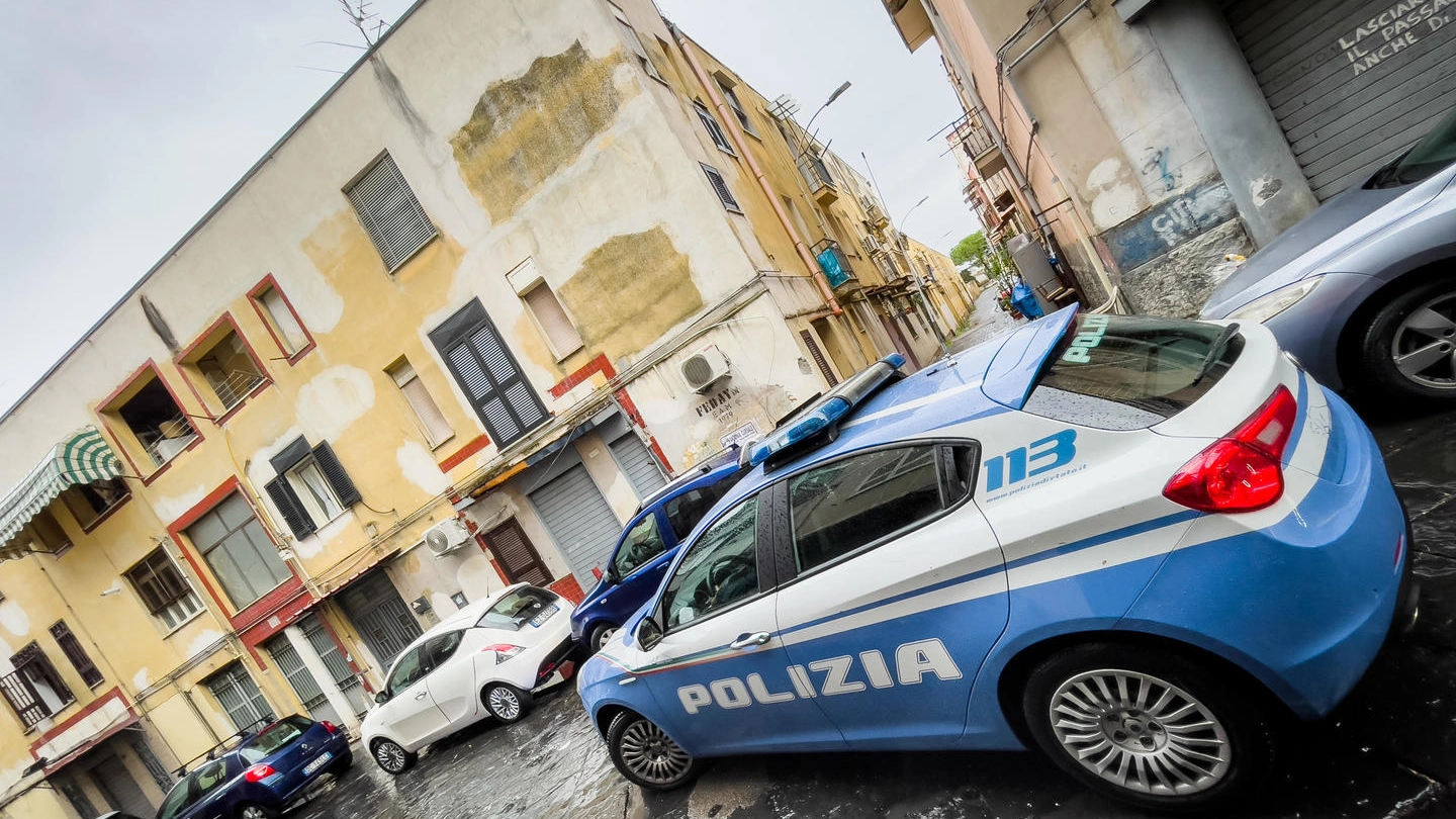 Polizia di Napoli, eseguite 40 misure cautelari