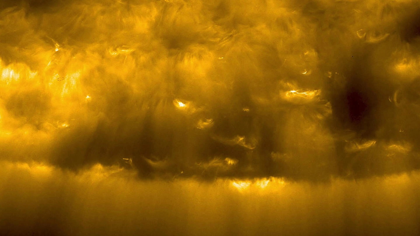 L'atmosfera solare ripresa dal Solar Orbiter (Ansa)