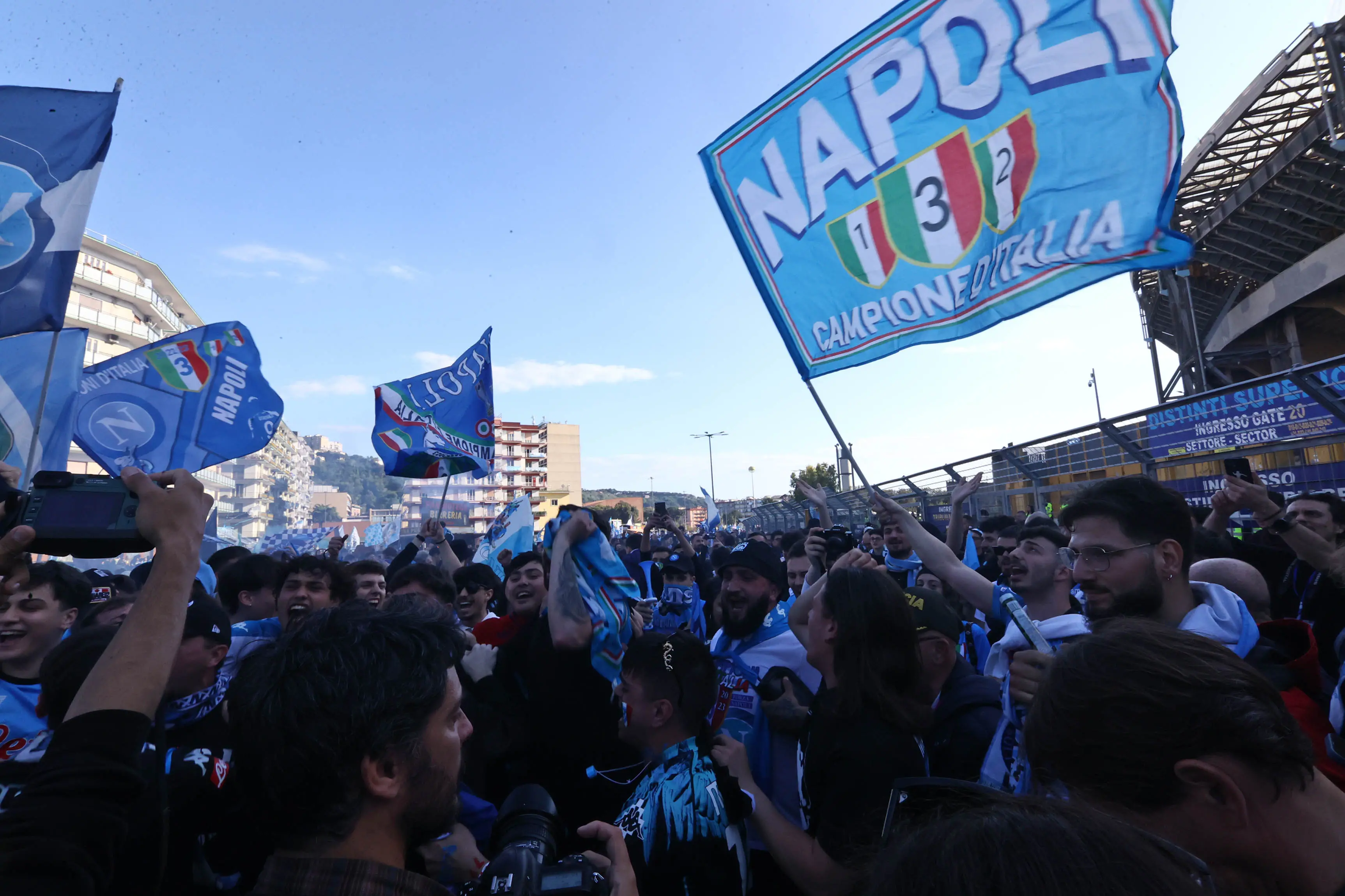 Guida a Napoli per i tifosi di calcio