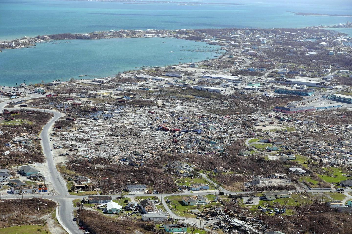 Bahamas, la devastazione dall'alto (foto Ansa)