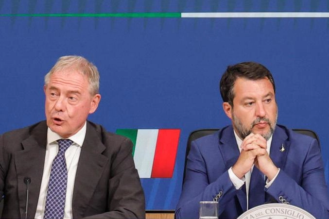 Le mosse del governo  Banche, extraprofitti tassati  Il vicepremier Salvini:  "Risorse per mutui e lavoro"