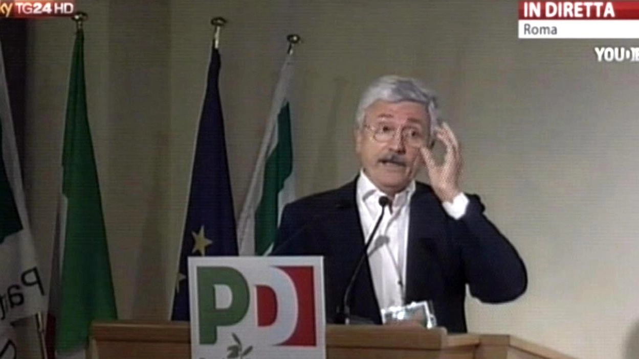Massimo D'Alema alla direzione Pd (Ansa)