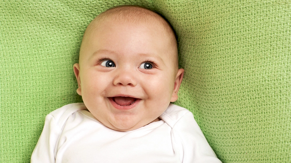 Il senso dell'umorismo comincia a svilupparsi nei bambini già nei primi mesi di vita