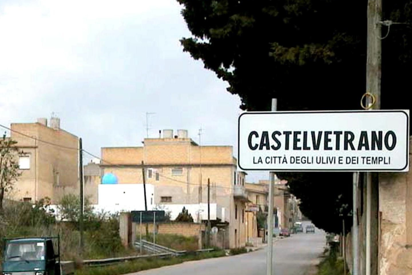 Una delle vie d’accesso a Castelvetrano, nel Trapanese