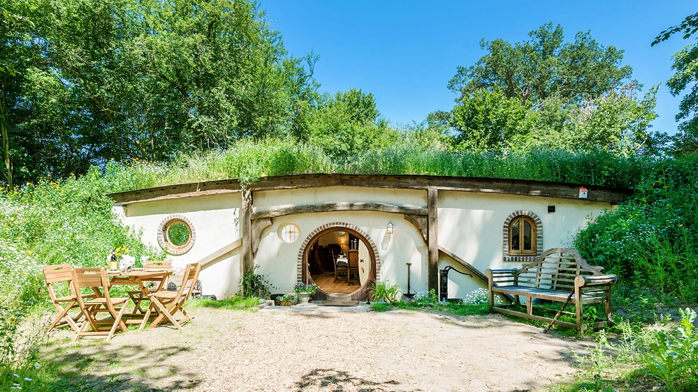 La casa vacanze in stile hobbit - Foto: www.qualityunearthed.co.uk