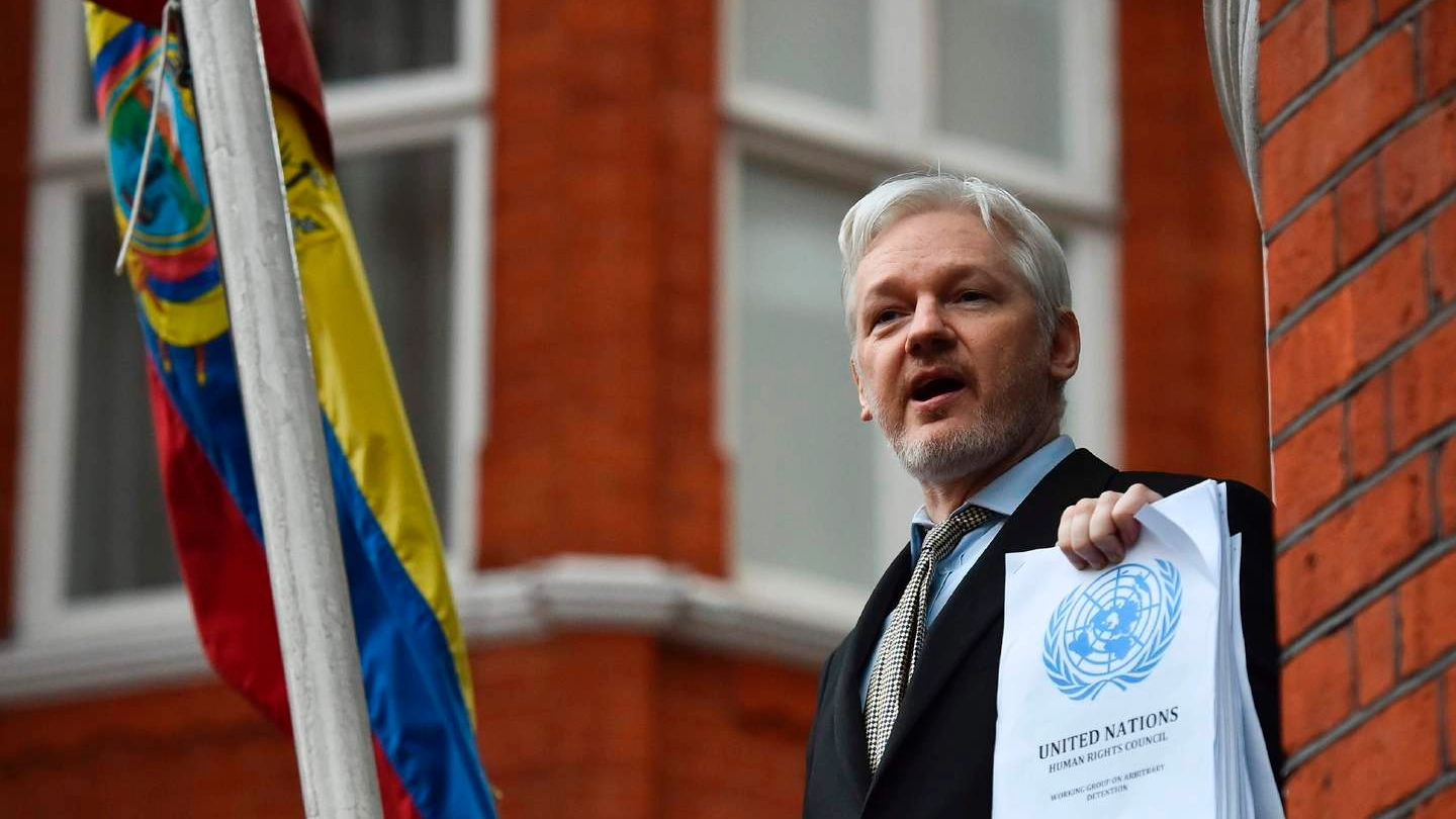 Julian Assange, fondatore di WikiLeaks (Afp)