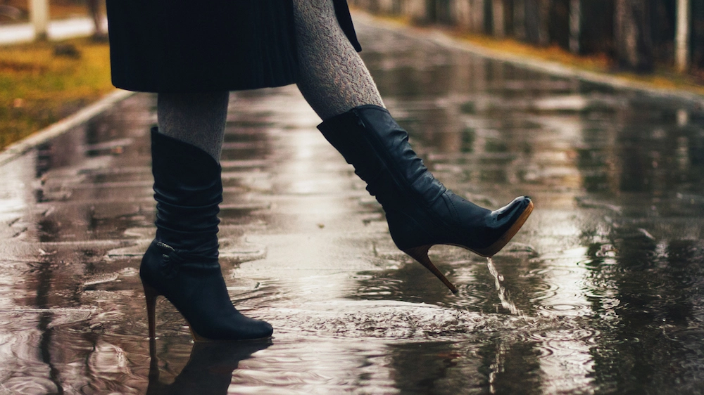 Stivali e stivaletti sono alleati perfetti per la pioggia