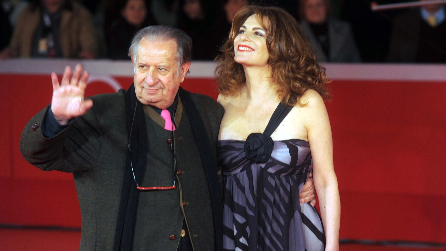 Tinto Brass con la moglie Caterina Varzi nel 2009 al Festival del cinema di Roma (Alive)