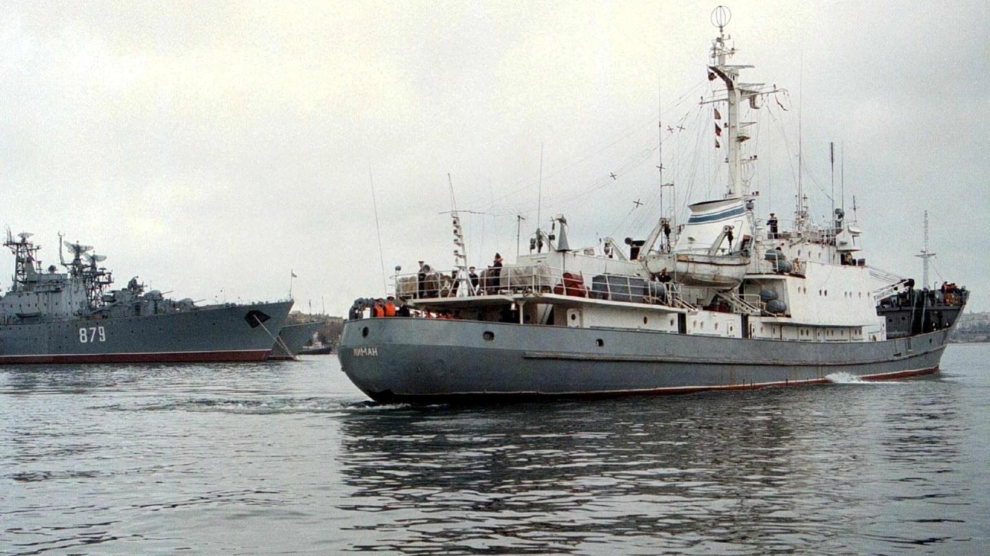 Una foto d'archivio della nave russa Liman (Ansa)