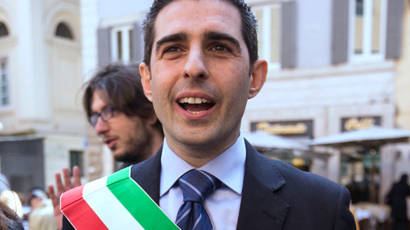 Il sindaco di Parma Federico Pizzarotti