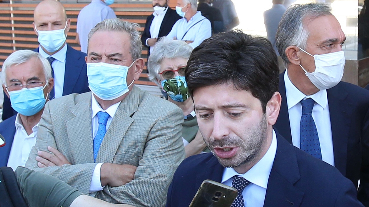 Il ministro della Salute Roberto Speranza, 42 anni, in visita alla Toscana Life Sciences