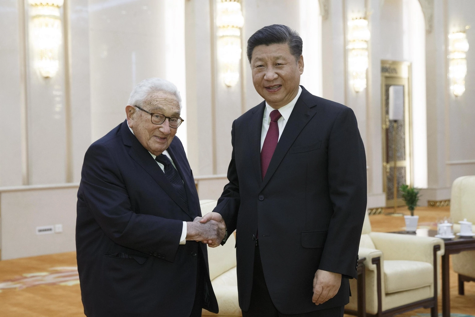 Usa-Cina: Xi incontra Kissinger a Pechino