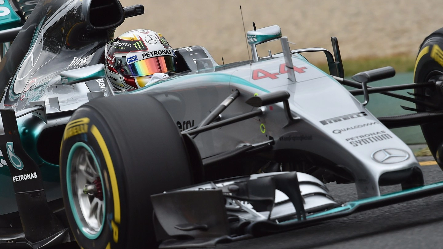 Lewis Hamilton (Mercedes): campione del mondo e subito in pole (AFP PHOTO / PAUL CROCK)