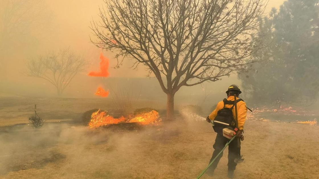 Incendio in Texas, il secondo più grande della sua storia