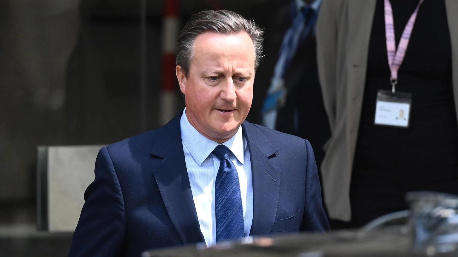 Sunak nomina David Cameron ministro degli Esteri