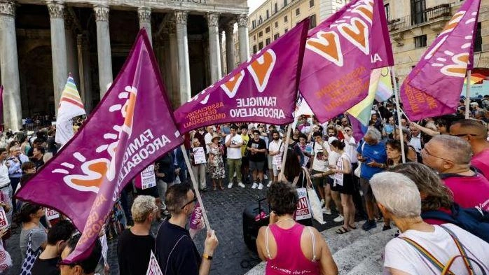 Italia condannata  sulla maternità surrogata  "Viola diritti di una bimba"