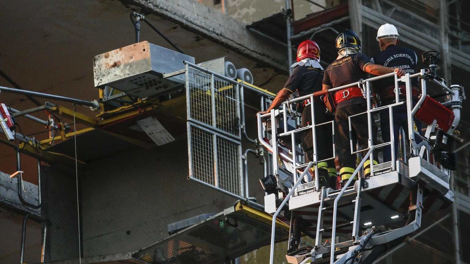 Incidente sul lavoro, muore un operaio al centro di Roma