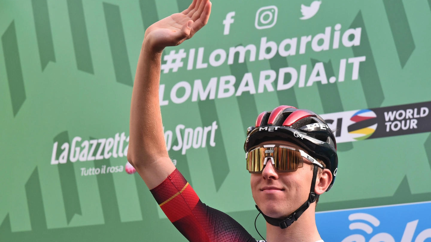 Giro di Lombardia, vince Tadej Pogacar (Ansa)