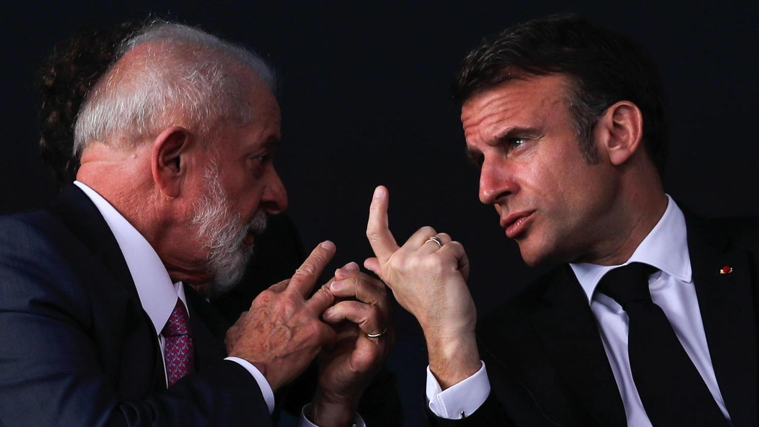 Macron a Lula: l'accordo tra Ue e Mercosur è tutto da rifare