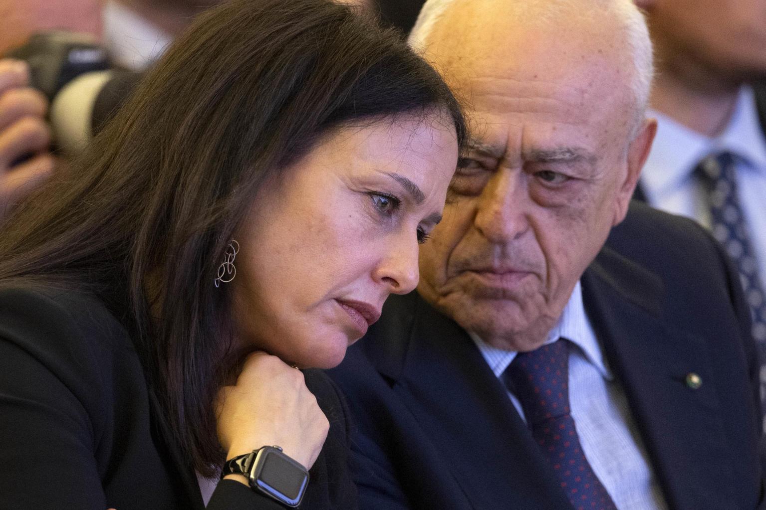 caltagirone generali deve restare in mani sicure e promuovere la crescita italiana da Quotidiano.net caltagirone generali deve restare in mani sicure e promuovere la crescita italiana