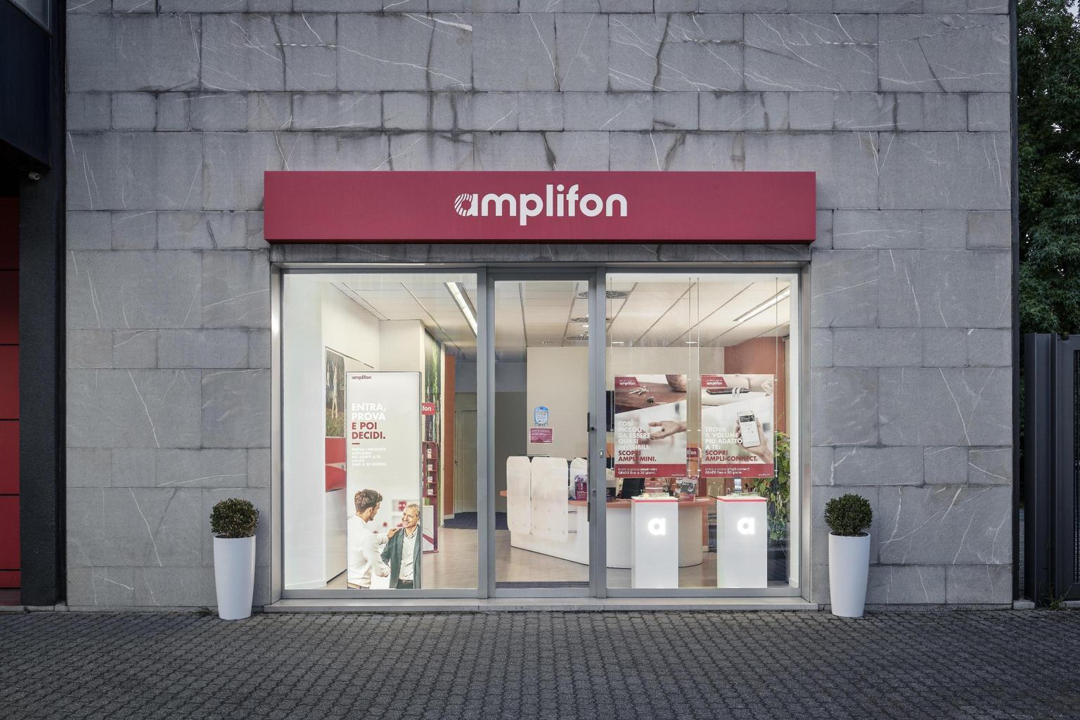 Amplifon mette in campo nuovi modelli informativi per i clienti Amplifon mette in campo nuovi modelli informativi per i clienti