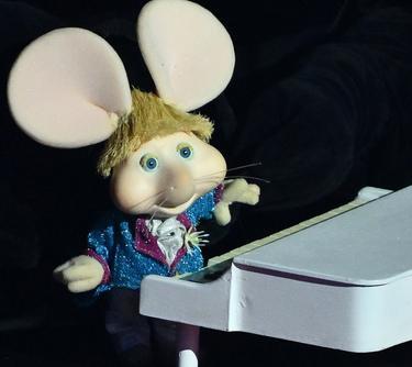 Al via Teatro Festival. C’è anche Topo Gigio. Oltre un mese di eventi Al via Teatro Festival. C’è anche Topo Gigio. Oltre un mese di eventi