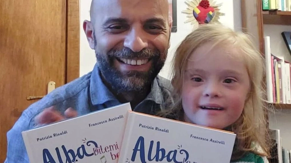 Luca Trapanese ha adottato una bimba con sindrome di Down