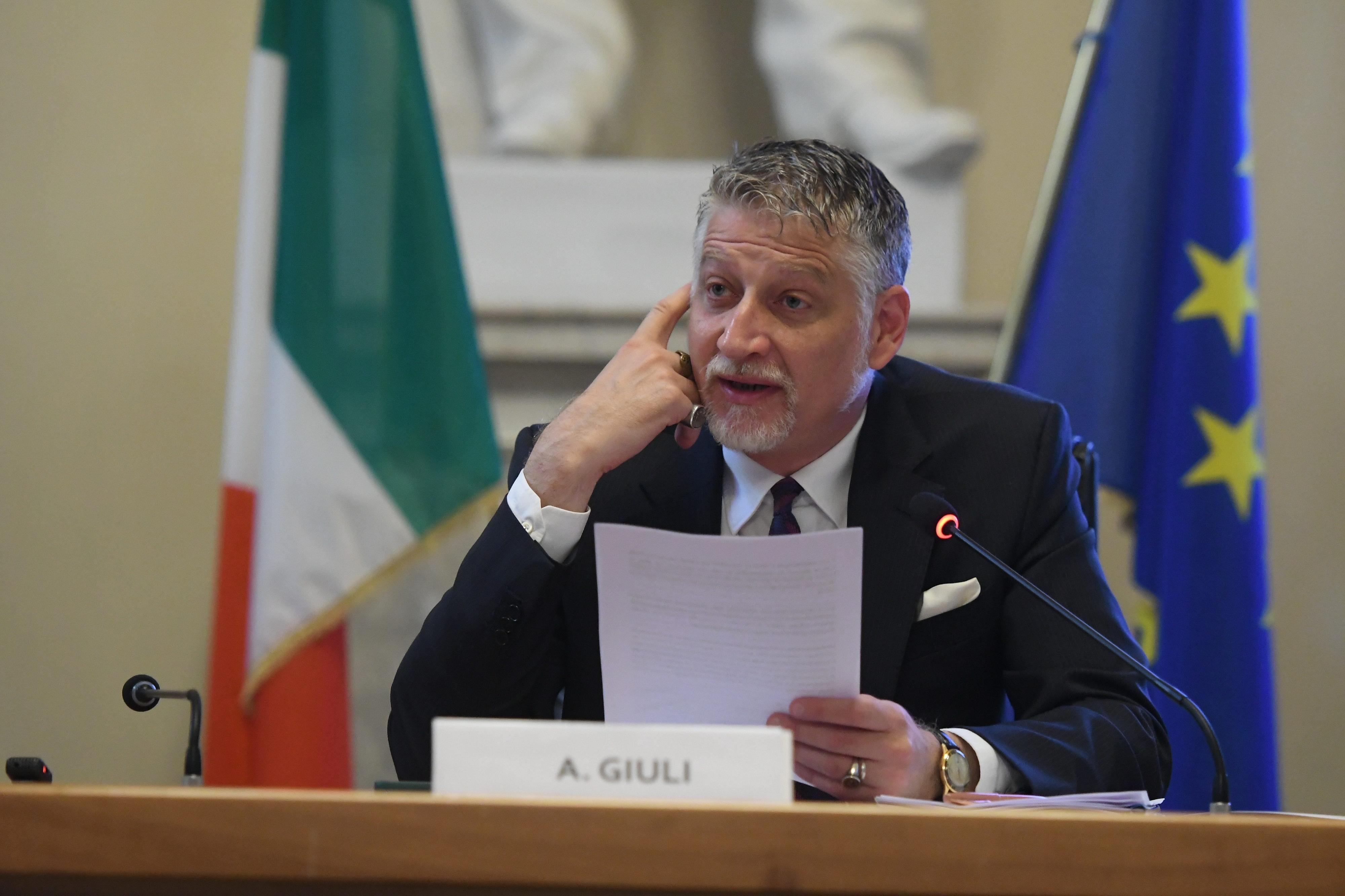 Premio Strega, il ministro Giuli assente alla finale. “Forse da amico della domenica sono diventato nemico”