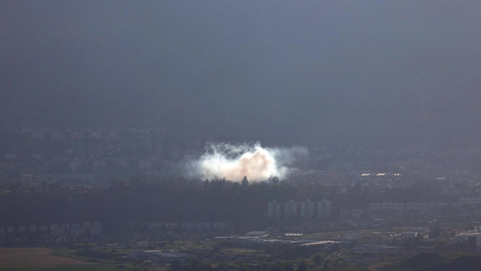 Israele, 'azioni offensive nel sud del Libano'