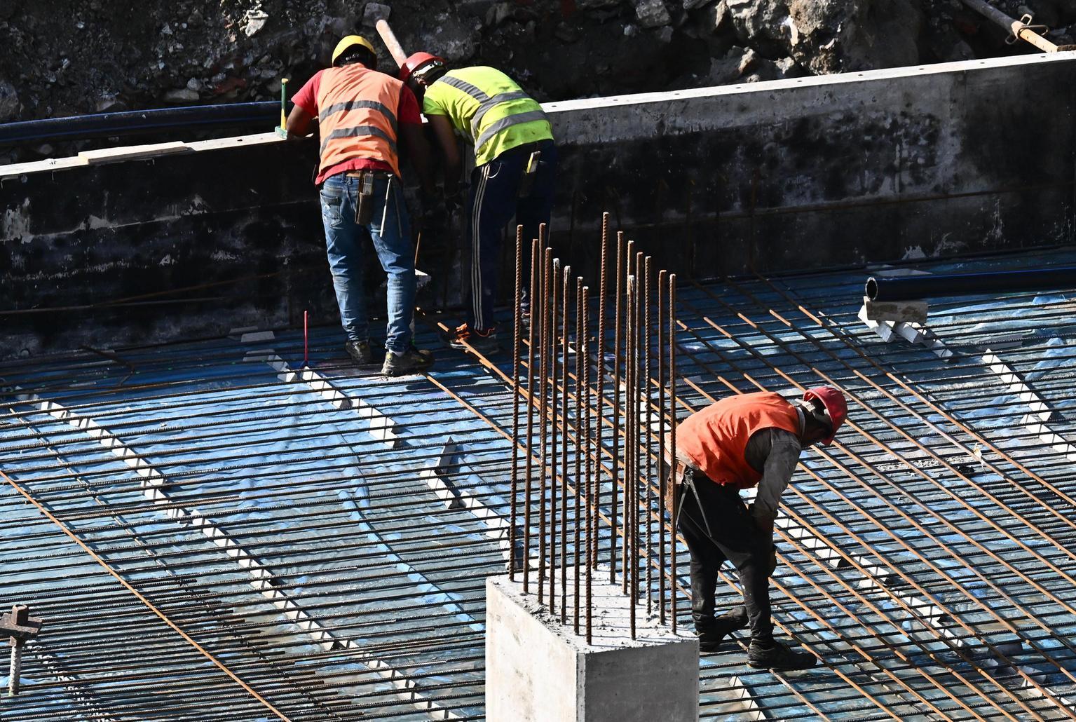 Istat, nel I trimestre crollano permessi, nuove case 10,2% Istat, nel I trimestre crollano permessi, nuove case 10,2%