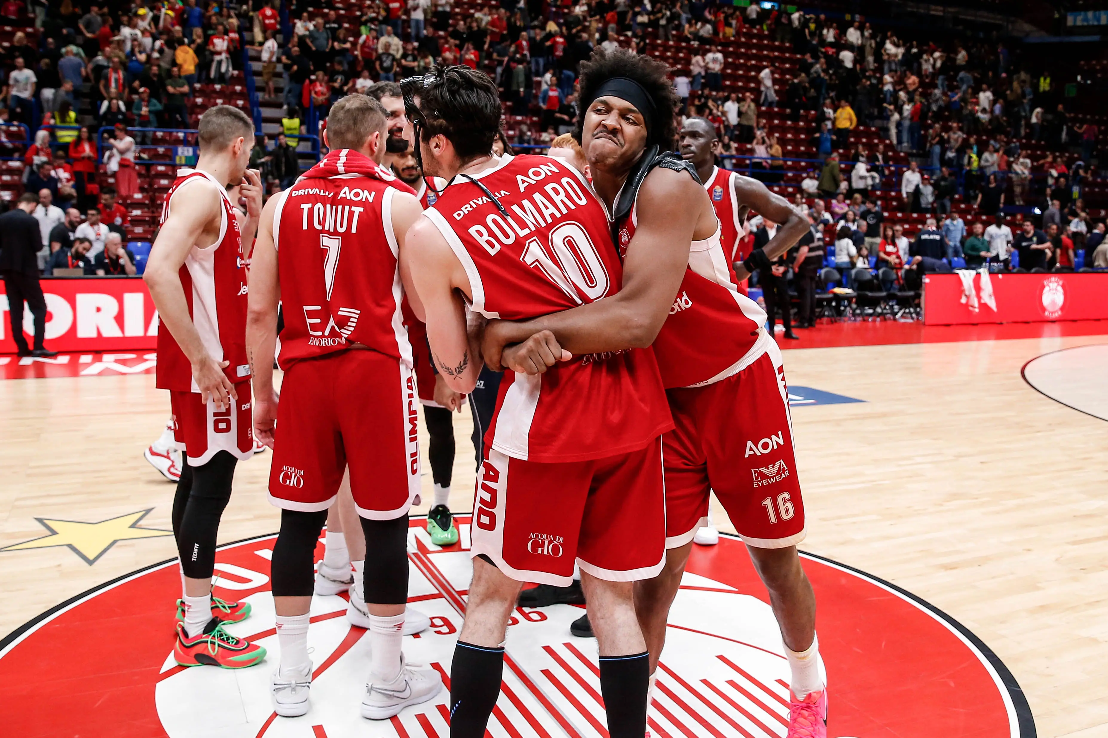 Olimpia Milano: compito svolto contro Givova Scafati, ora tocca ai playoff contro Trento
