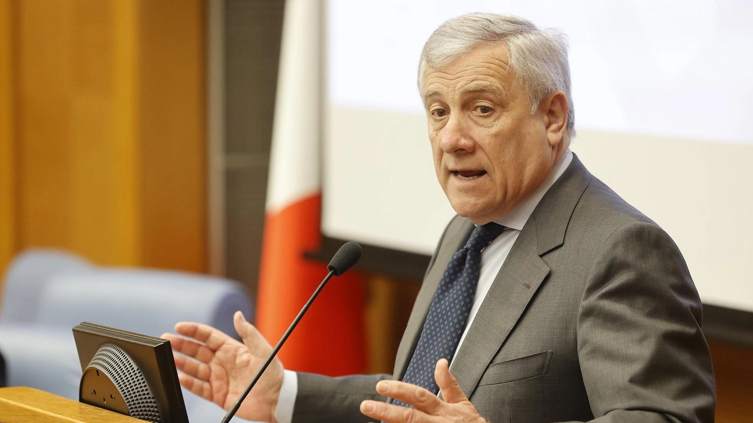 Tajani, a Katz ribadito che noi contrari ad attacco Rafah