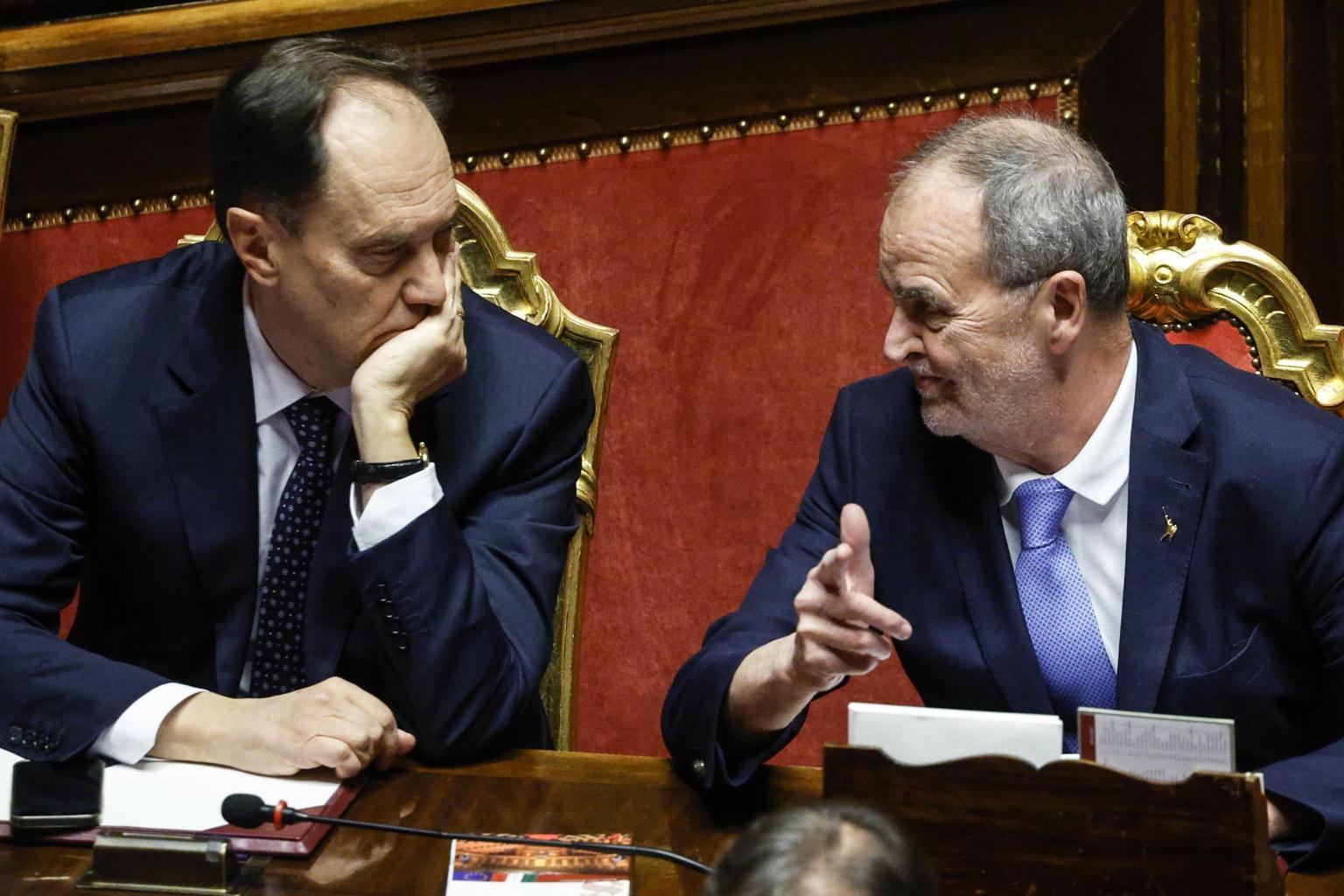 Terzo mandato: Ciriani sollecita proposta rapida, preferibile esame parlamentare Terzo mandato: Ciriani sollecita proposta rapida, preferibile esame parlamentare