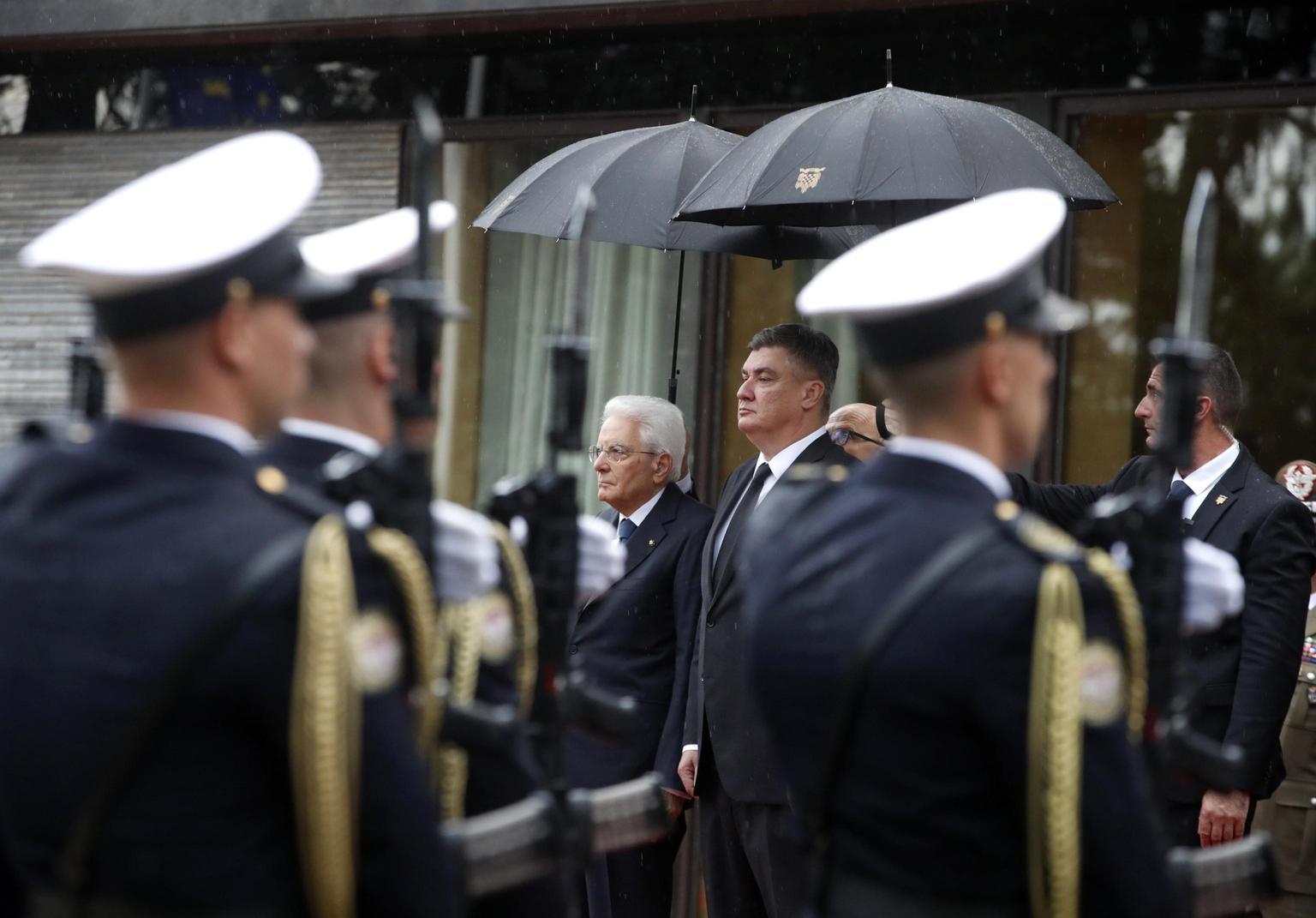 Mattarella, Ue è rete commerciale aperta che garantisce pace Mattarella, Ue è rete commerciale aperta che garantisce pace