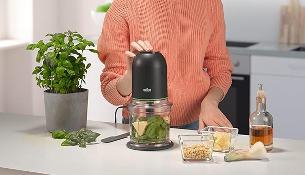 Tritatutto Braun: compatto ma potente, ora è in offerta LAMPO Tritatutto Braun: compatto ma potente, ora è in offerta LAMPO