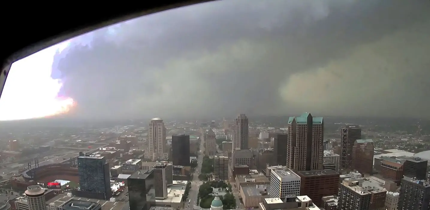 Raffica di tornado devasta gli Usa: almeno 21 morti