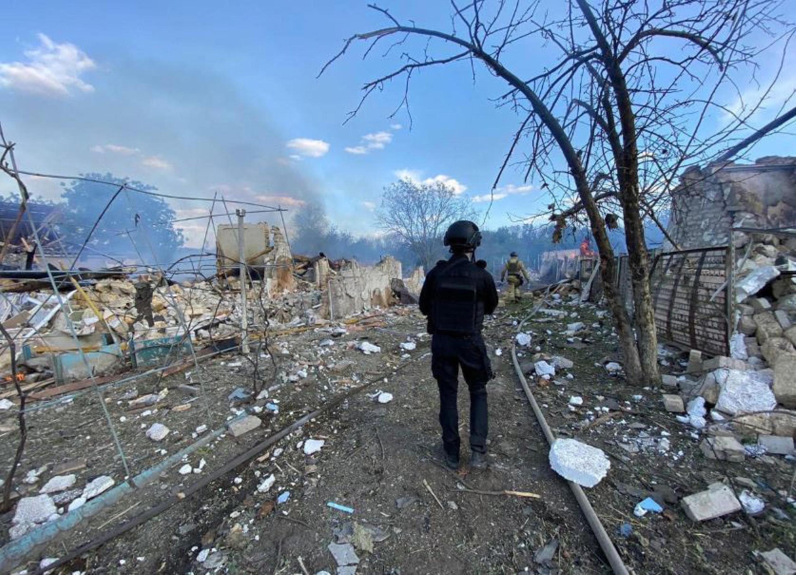 Kiev: maxi attacco russo notturno con 76 missili e droni