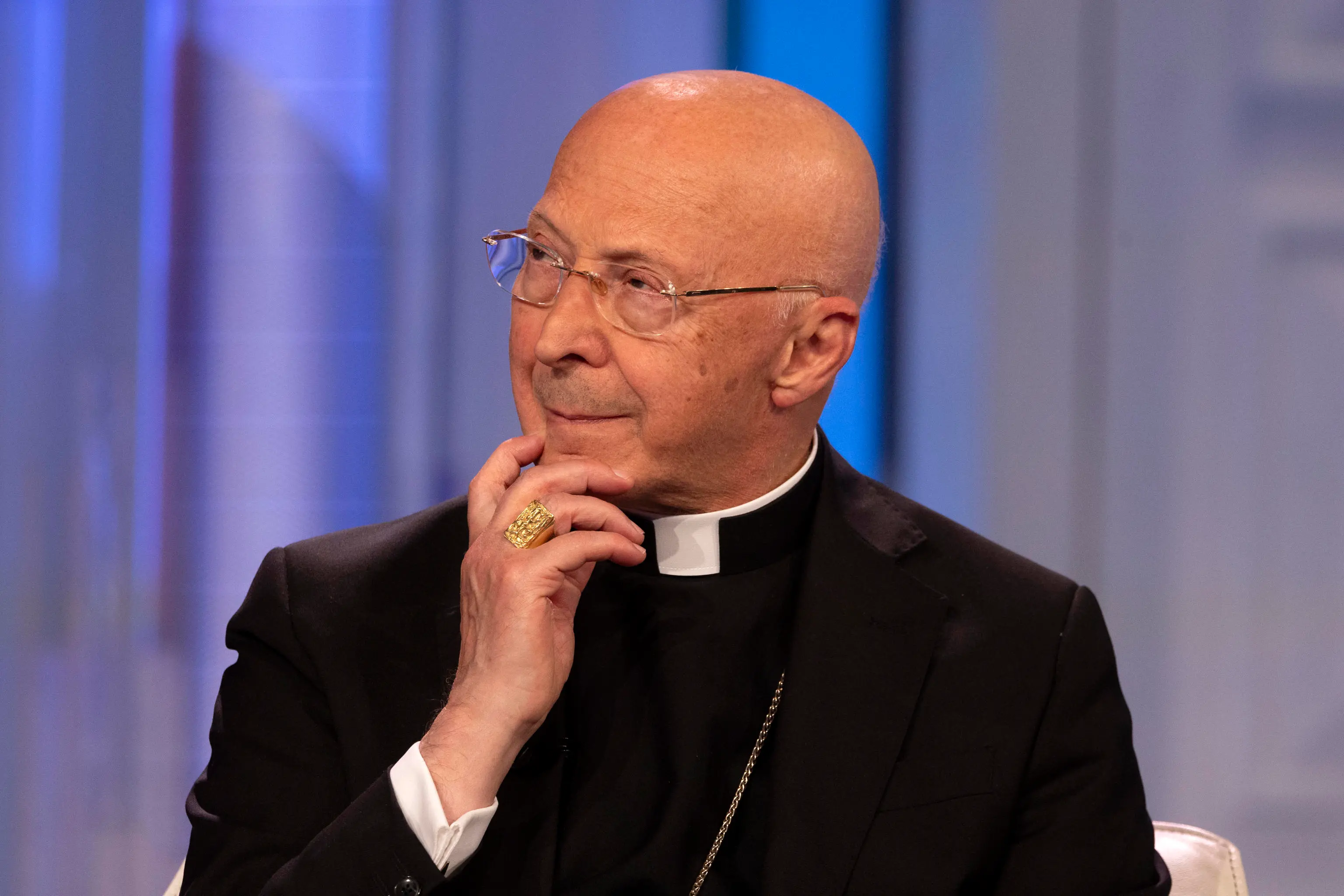 Il cardinale Bagnasco, il conclave e la nuova Chiesa: “La fede al centro”