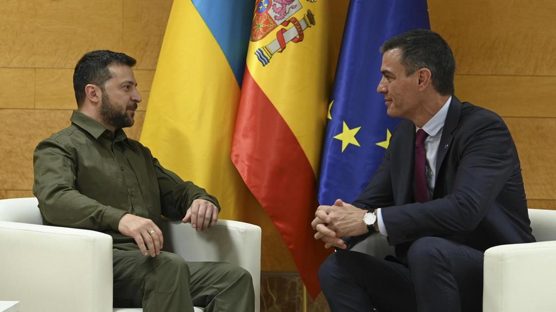 Ucraina, Zelensky cancella la visita in Spagna e Portogallo
